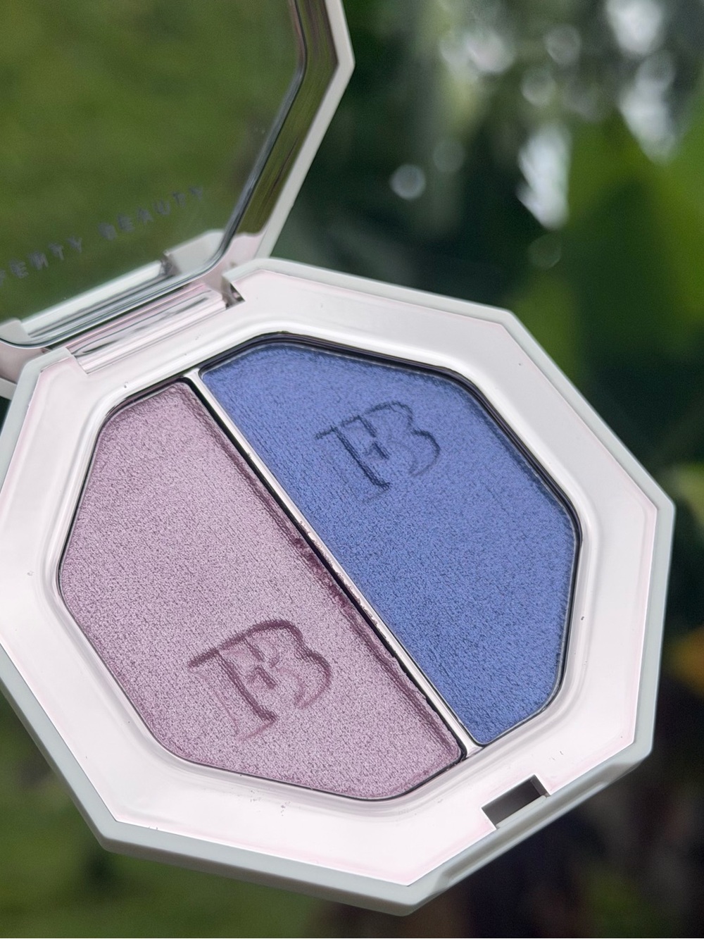FENTY BEAUTY By Rihanna Shimmer Duo - Pink & Blue Highlighter
